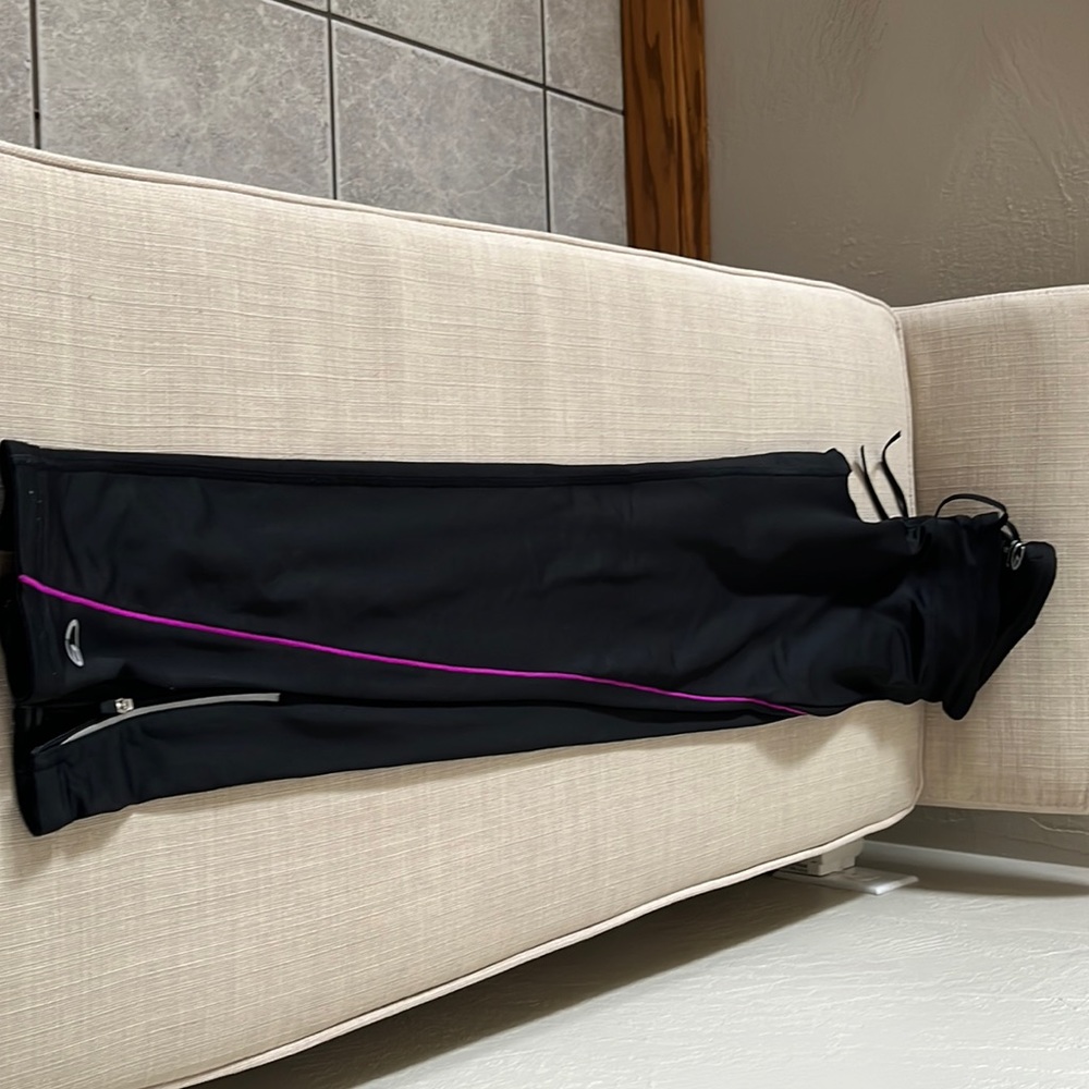 comfortable leggings perfect for winter! They are a soft material inside.